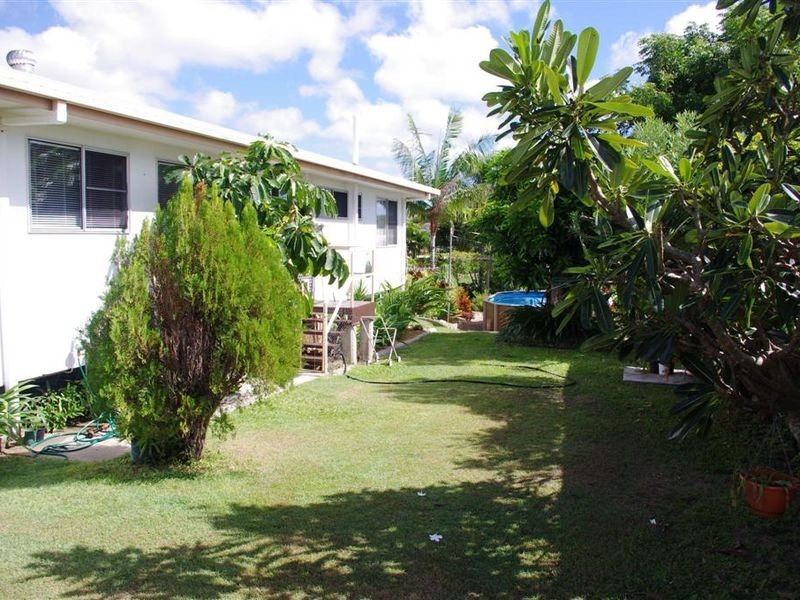 32 Thomas Street, Bowen QLD 4805