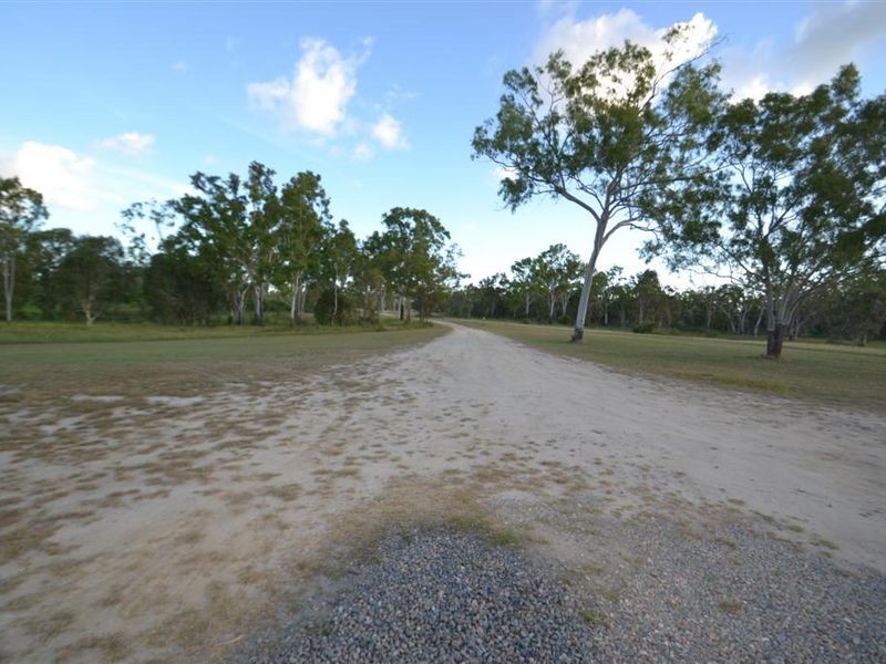 102 Ferguson Road, Bowen QLD 4805