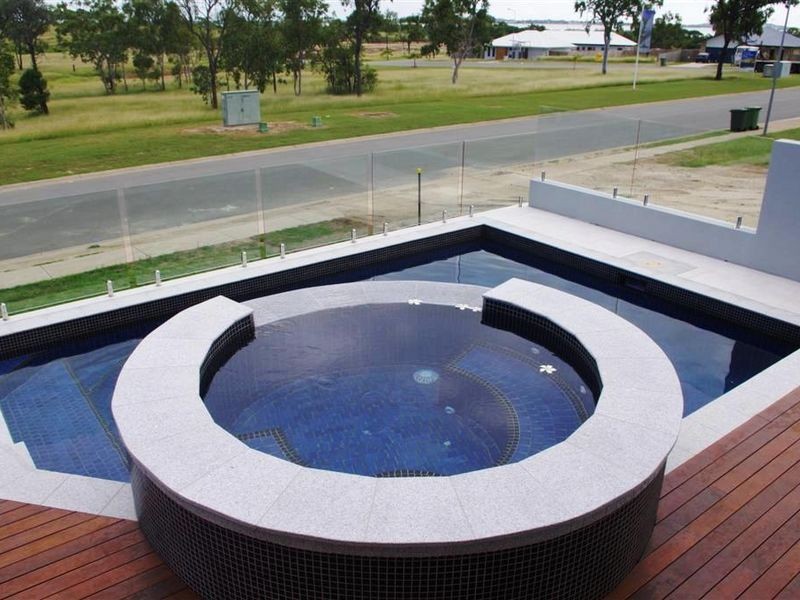 68 Ocean View Drive, Bowen QLD 4805