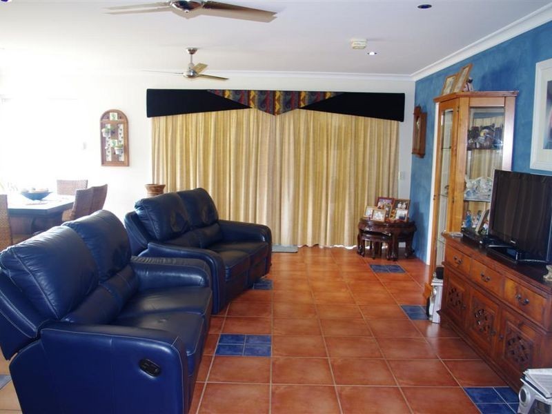 20/2 Pandanus Street, Bowen QLD 4805