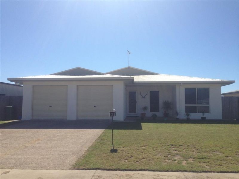 3 Lemon Grove, Bowen QLD 4805
