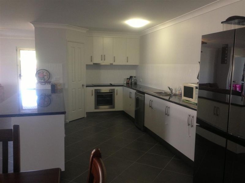 3 Lemon Grove, Bowen QLD 4805