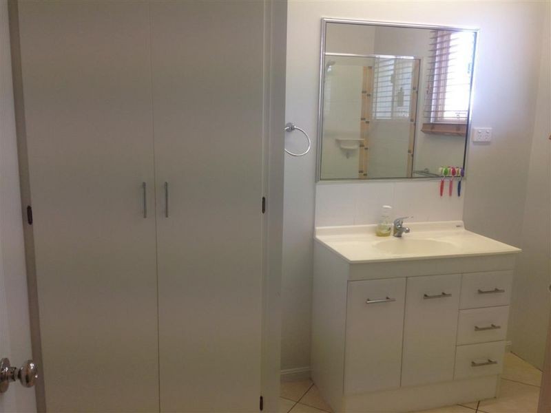 3 Lemon Grove, Bowen QLD 4805