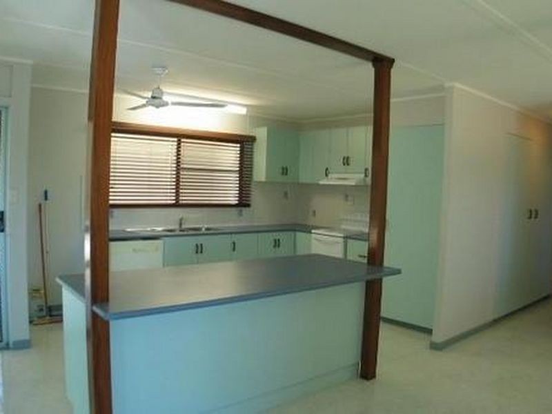 45 Holborne Street, Bowen QLD 4805