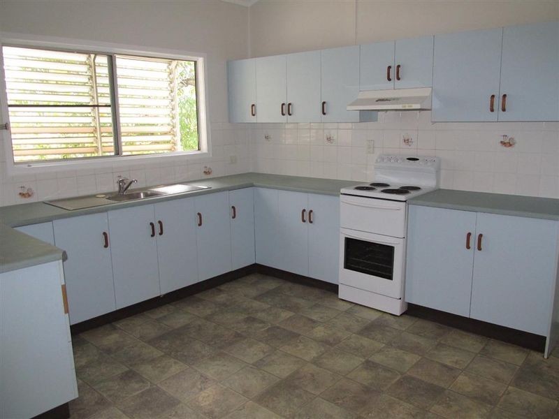 13 Belgravia Road, Bowen QLD 4805