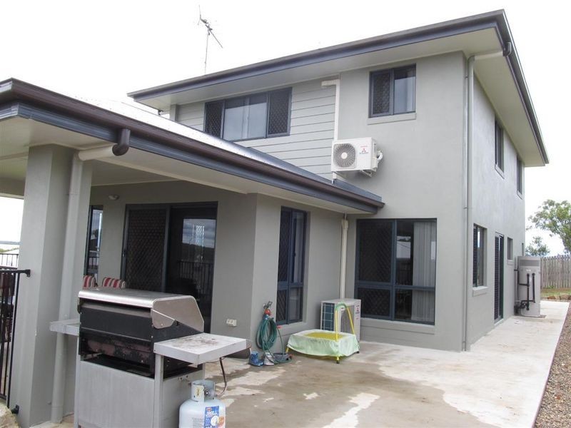 16 Sunshine Court, Bowen QLD 4805