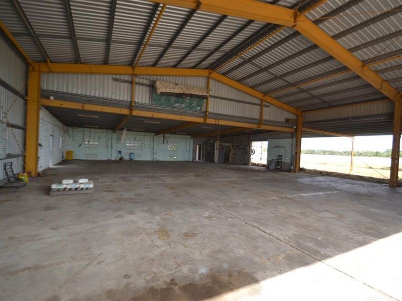 25132 Bruce Highway, Gumlu QLD 4805