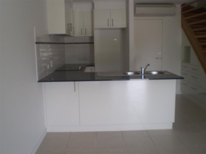 2/74a Powell Street, Bowen QLD 4805
