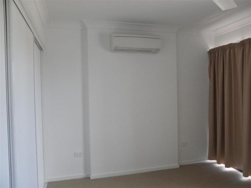 2/74a Powell Street, Bowen QLD 4805