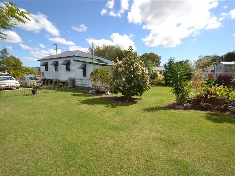 4 Belgravia Road, Bowen QLD 4805