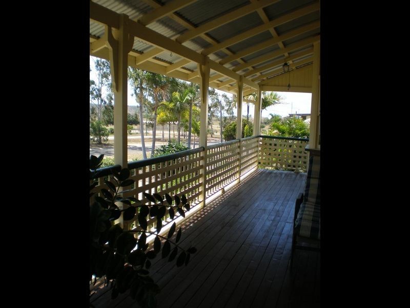 7 Hay Street, Bowen QLD 4805