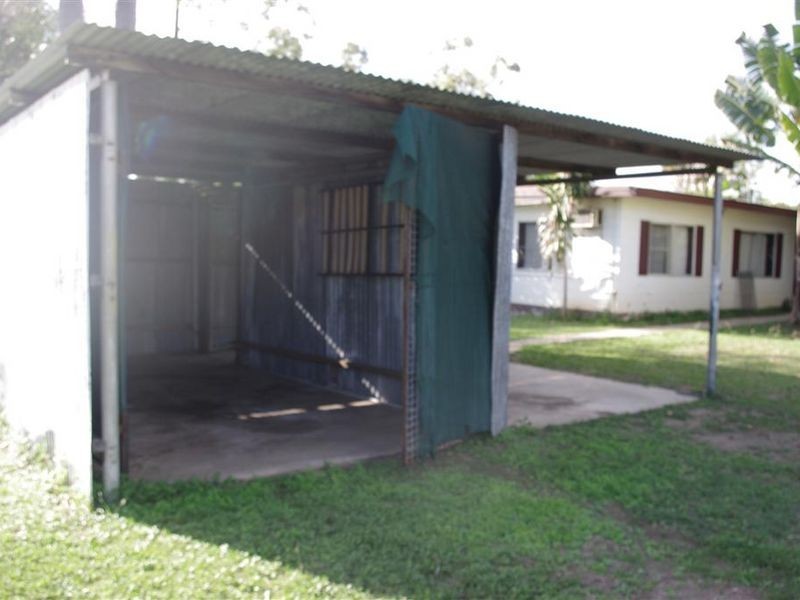 52 Ninth Avenue, Collinsville QLD 4804