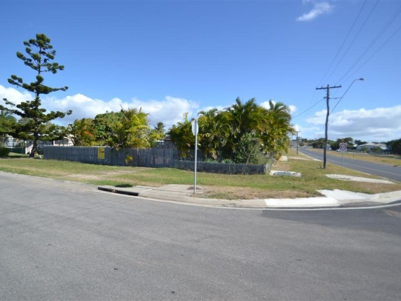 41 Sinclair Street, Bowen QLD 4805