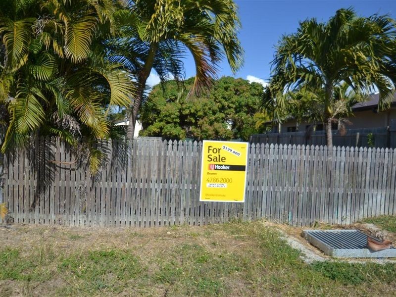 41 Sinclair Street, Bowen QLD 4805