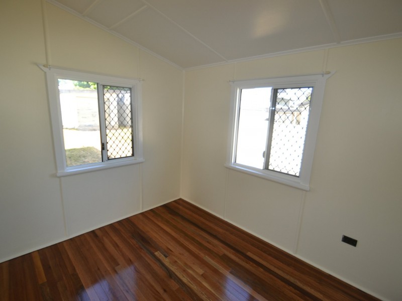35 Livingstone Street, Bowen QLD 4805