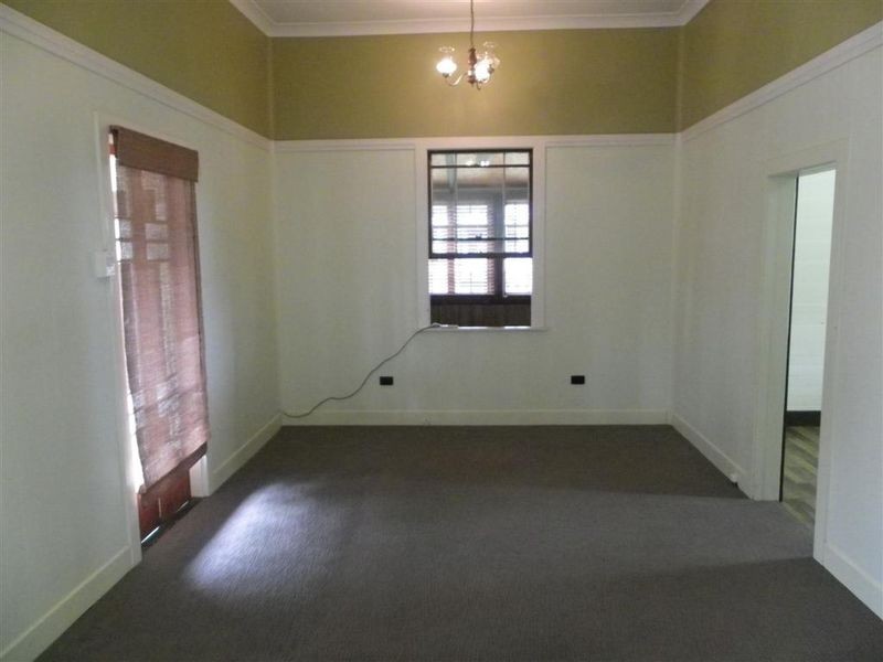 11 Thomas Street, Bowen QLD 4805