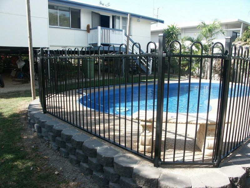 27 Elphinstone Street, Bowen QLD 4805