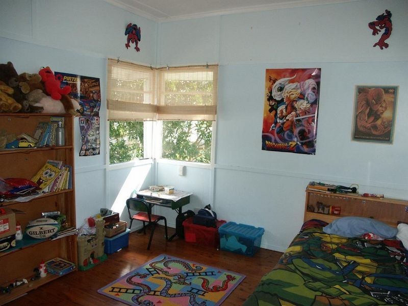 27 Elphinstone Street, Bowen QLD 4805