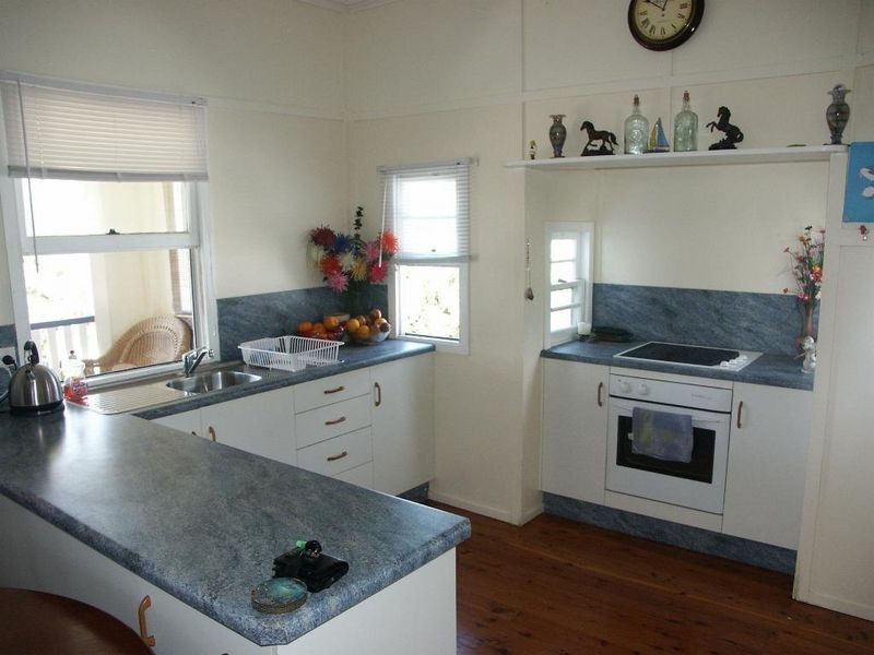 27 Elphinstone Street, Bowen QLD 4805