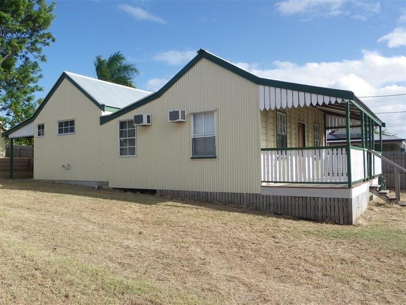 61 Reynolds Street, Bowen QLD 4805