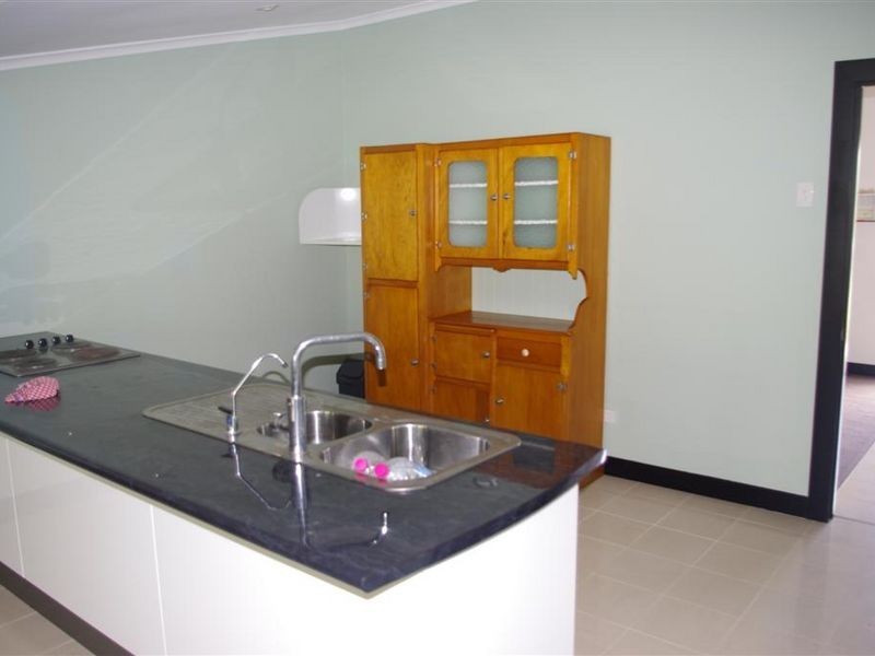 61 Reynolds Street, Bowen QLD 4805