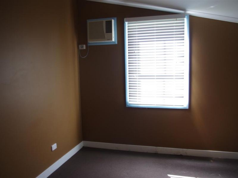 61 Reynolds Street, Bowen QLD 4805