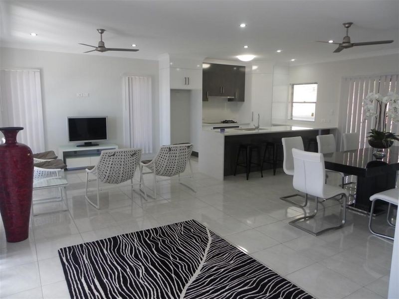 9 Allan Place, Bowen QLD 4805