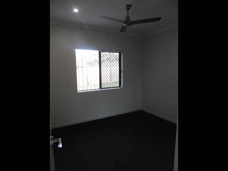 9 Allan Place, Bowen QLD 4805