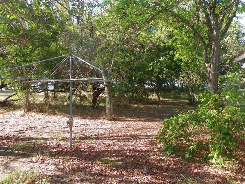 22 Horseshoe Bay Road, Bowen QLD 4805