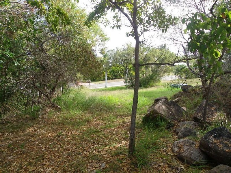 22 Rose Bay Road, Bowen QLD 4805
