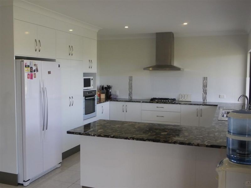 129 Inveroona Road, Bowen QLD 4805