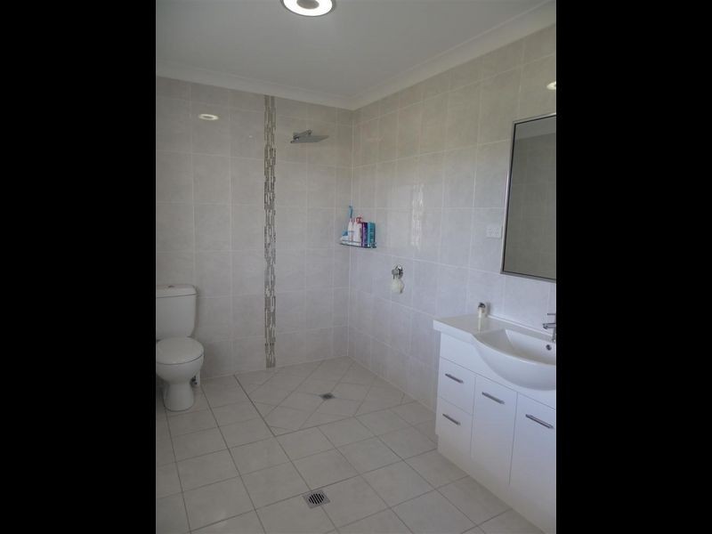 129 Inveroona Road, Bowen QLD 4805