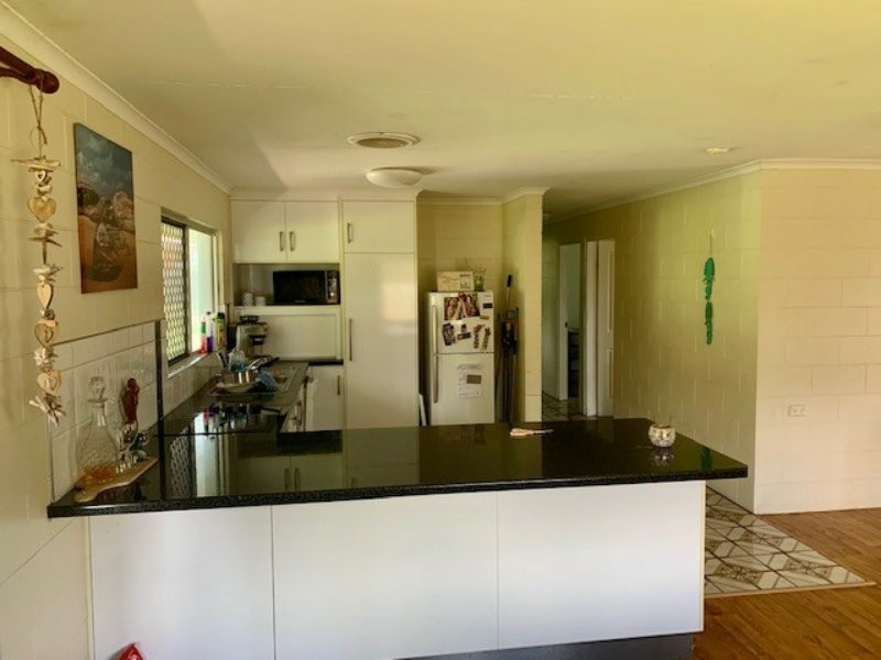 7 Queens Road, Bowen QLD 4805