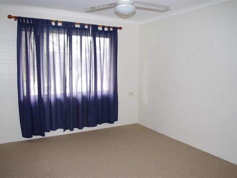 7 Queens Road, Bowen QLD 4805