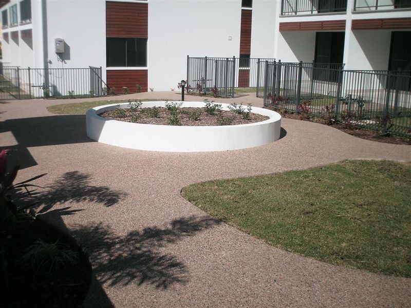 2/74a Powell Street, Bowen QLD 4805