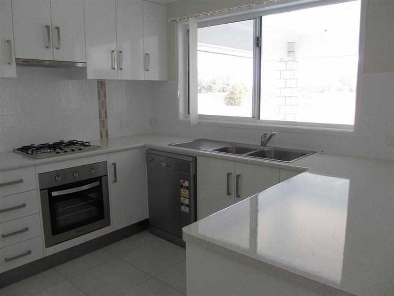34 Lucinda Place, Bowen QLD 4805