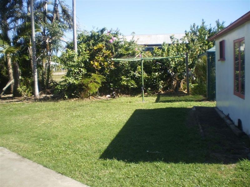 11 Gordon Street, Bowen QLD 4805