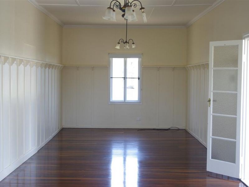 61 The Esplanade, Bowen QLD 4805