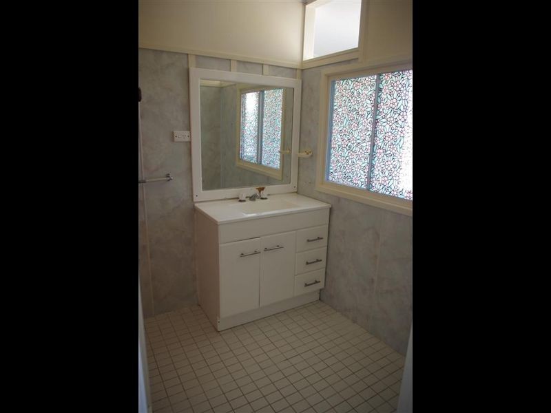 61 The Esplanade, Bowen QLD 4805