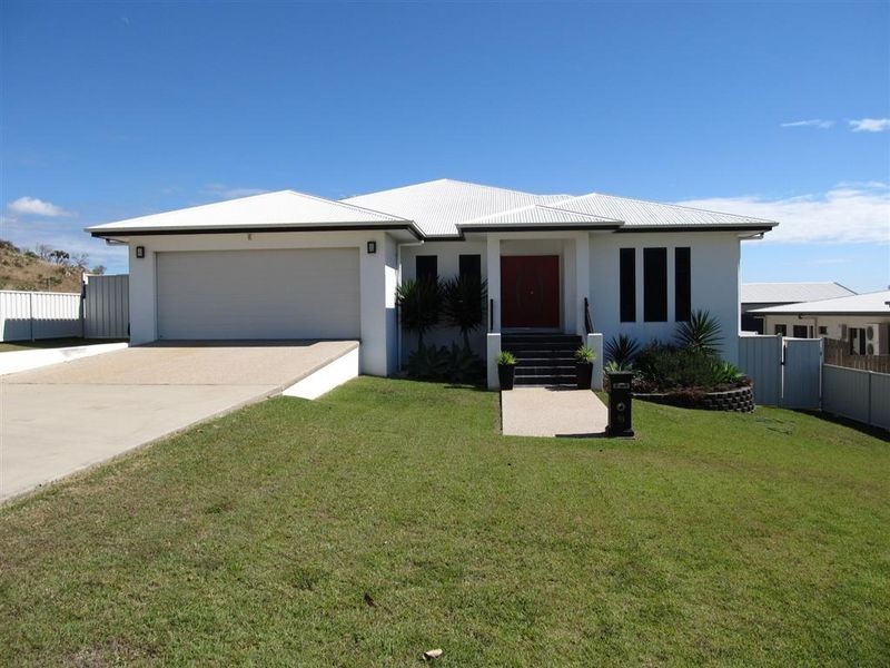 18 Reynolds Street, Bowen QLD 4805