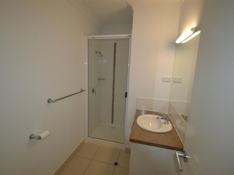 9/74A Powell Street, Bowen QLD 4805