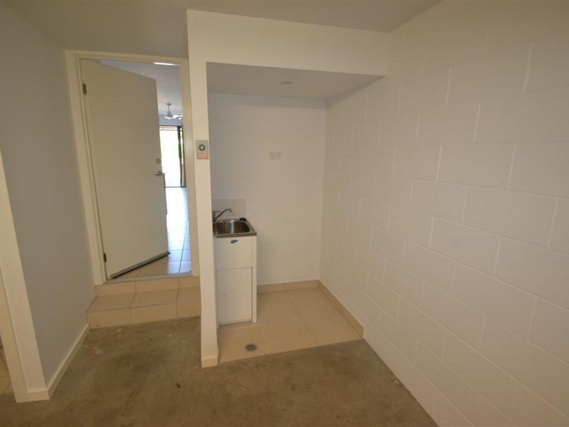 9/74A Powell Street, Bowen QLD 4805