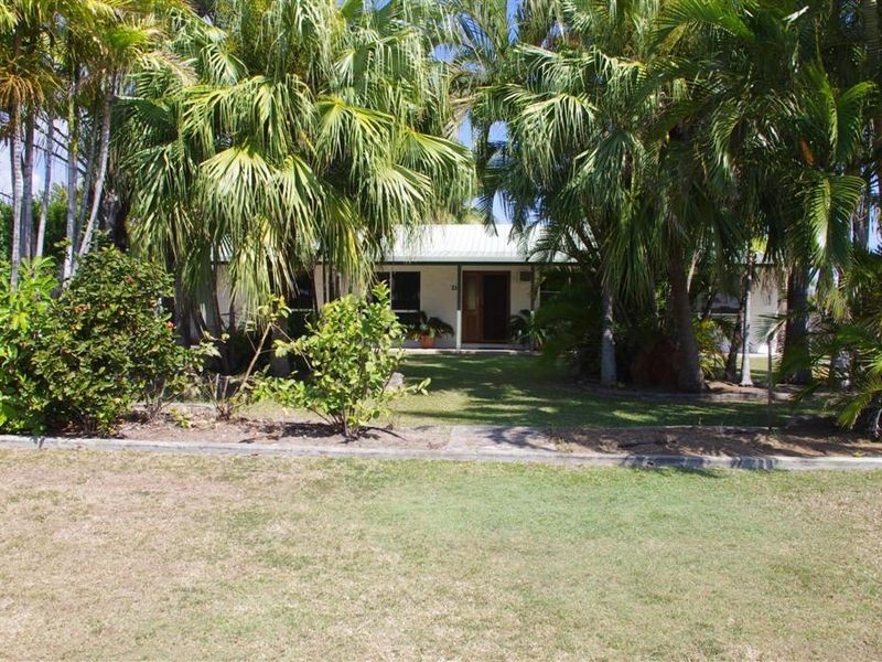 21 Brighton Road, Bowen QLD 4805