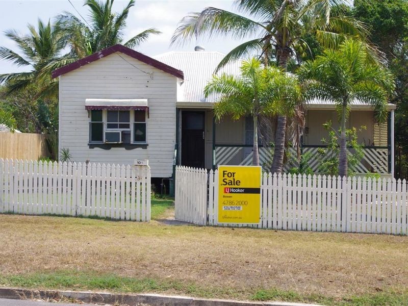 104 Powell Street, Bowen QLD 4805