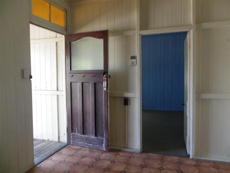 104 Powell Street, Bowen QLD 4805