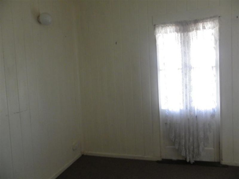 104 Powell Street, Bowen QLD 4805