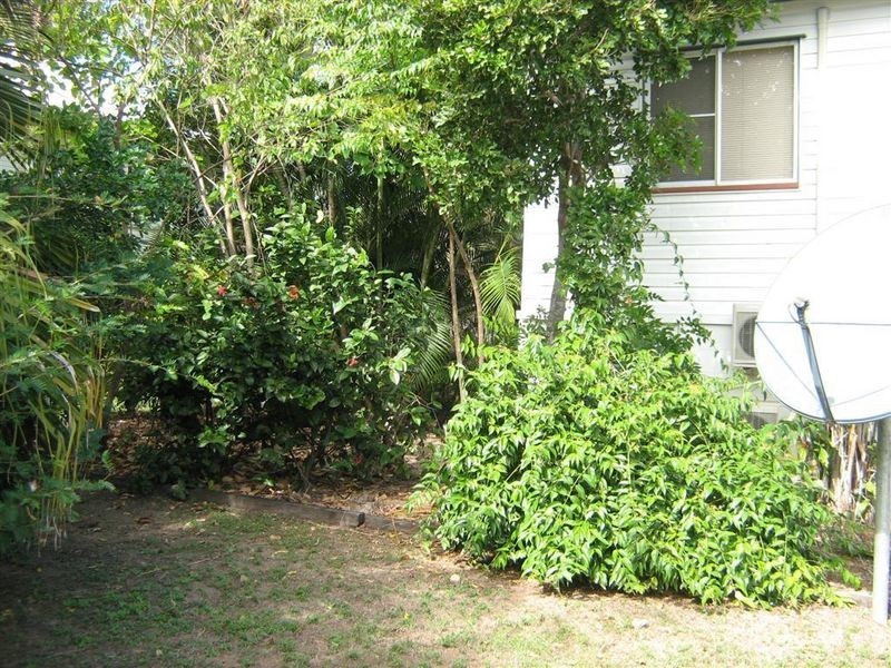 15 Russell Street, Bowen QLD 4805