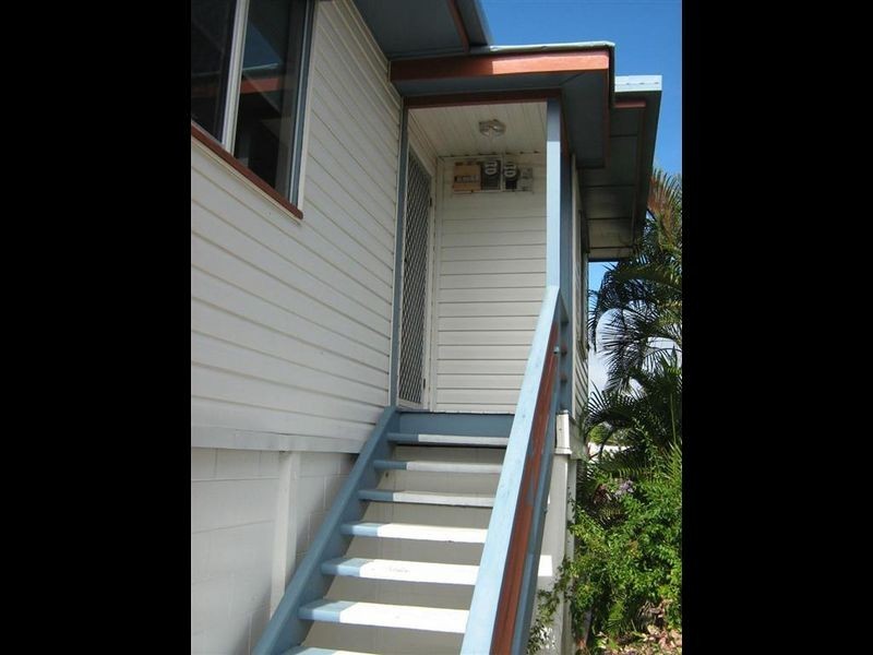 15 Russell Street, Bowen QLD 4805