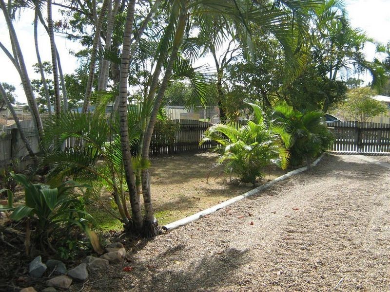 15 Russell Street, Bowen QLD 4805