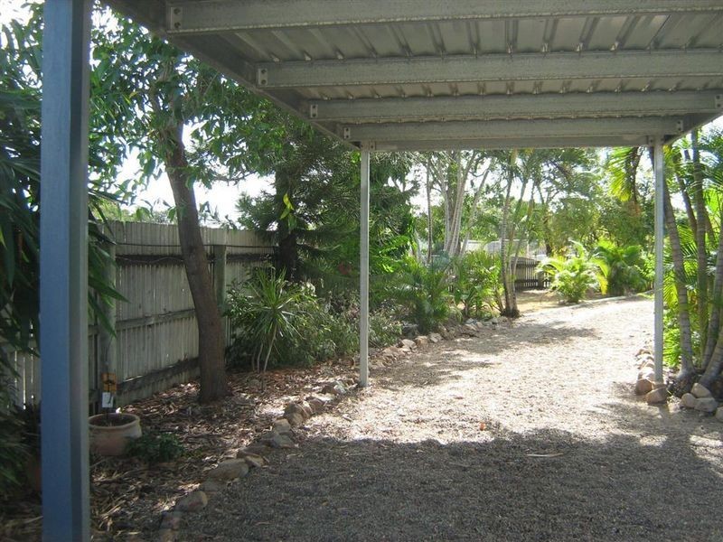 15 Russell Street, Bowen QLD 4805